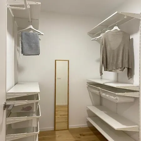 Halo Apartment Vigo